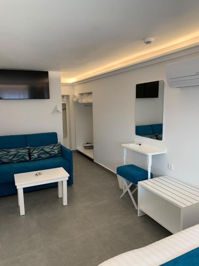 Ocean Blue Suites Ierissós Buitenkant foto